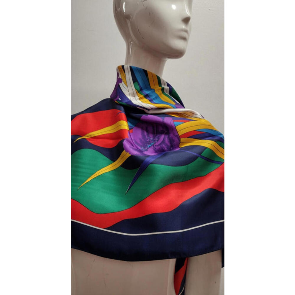 Vintage Fine Silk Square Scarf High End Stunning Colors Purple Floral DESIGN - Picture 2 of 16
